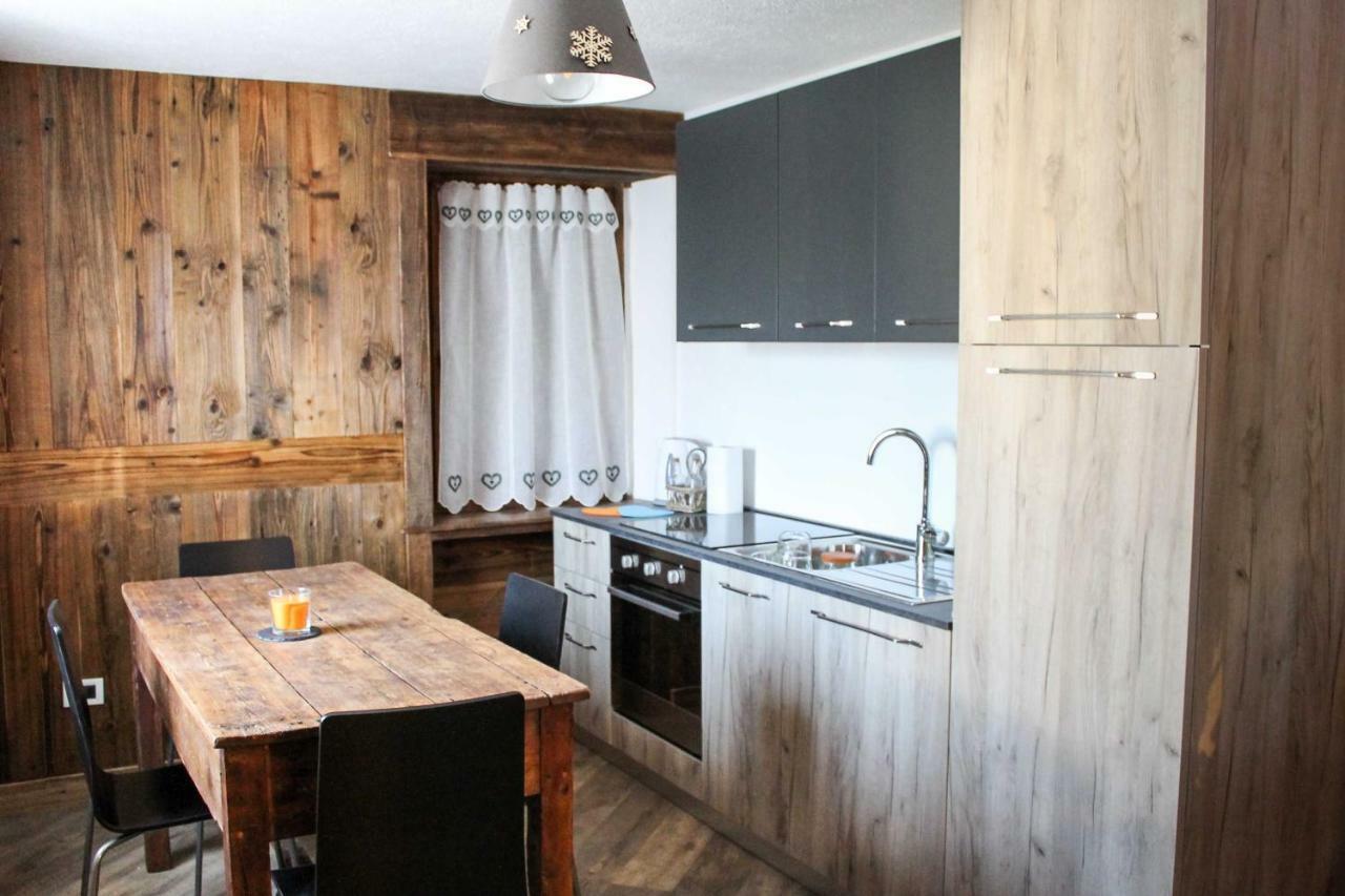 Maison D'Antan Alloggio Ad Uso Turistico Vda Charvensod N 0022 อาออสตา ภายนอก รูปภาพ