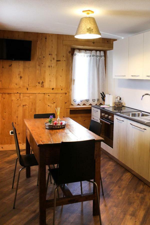 Maison D'Antan Alloggio Ad Uso Turistico Vda Charvensod N 0022 อาออสตา ภายนอก รูปภาพ