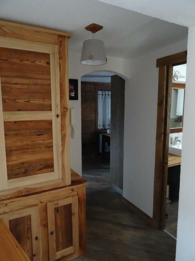 Maison D'Antan Alloggio Ad Uso Turistico Vda Charvensod N 0022 อาออสตา ภายนอก รูปภาพ